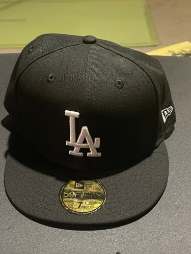 Black New 7 7/8 New Era Hat LA Dodgers