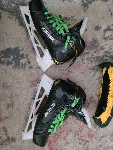 Junior Used Bauer Supreme 2S Hockey Goalie Skates Regular Width Size 6