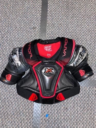 Bauer Vapor 1X Lite Chest Protector