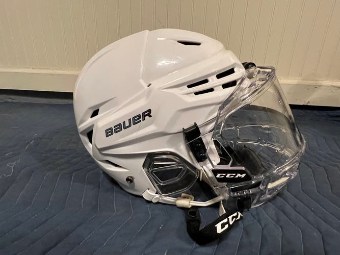 Bauer Re-Akt 95 Helmet w/ CCM FV1 (Used-L)