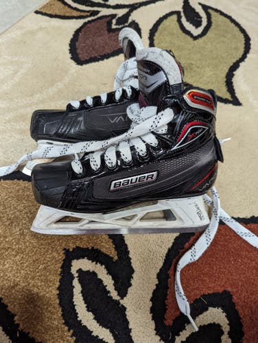 Junior Used Bauer Vapor X700 Hockey Goalie Skates Regular Width Size 3