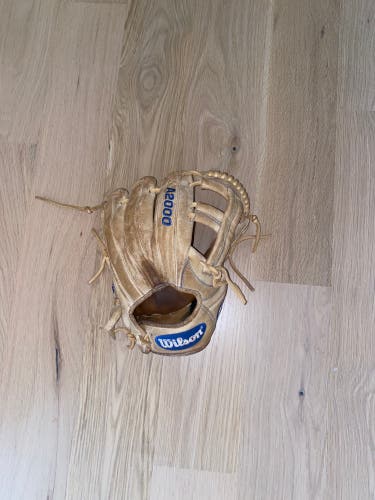 Infield 11.75" A2000 Baseball Glove