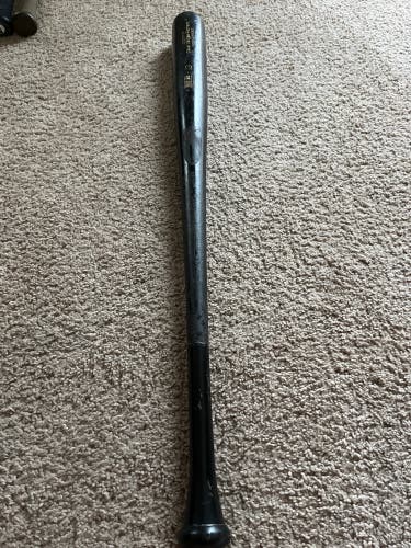 Baum bat Gold Label 33in Used