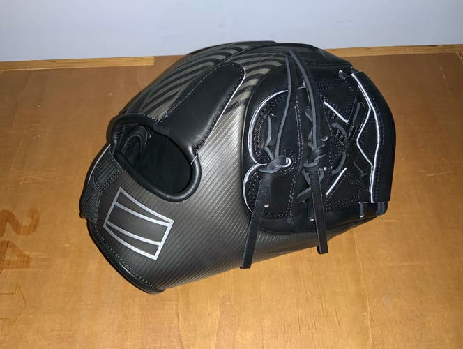 Right Hand Throw 11.75" REV1X Baseball Glove