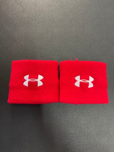 Under Armor Red Wristband Set