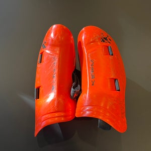 Kerma Youth Shin Guards