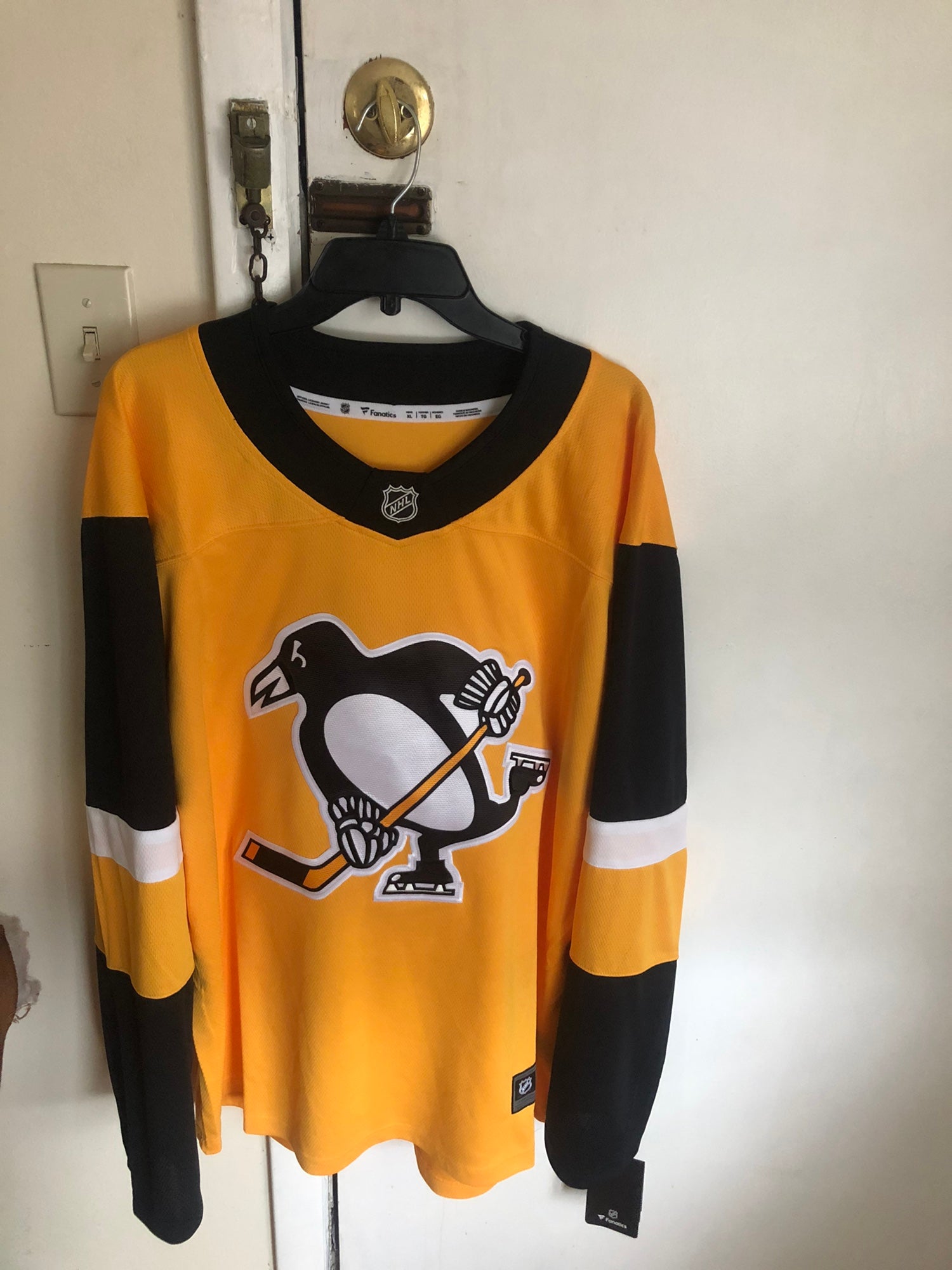 Fanatics Pittsburgh Penguins Adult Special Edition 2.0 Breakaway Jersey / Extra-Large / Black
