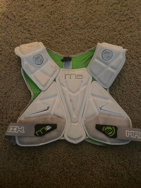 Used Large Maverik M4 Shoulder Pads