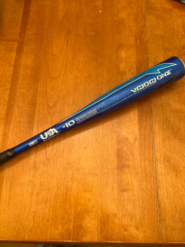 Used USSSA Certified 2019 DeMarini Alloy Voodoo One Bat (-10) 18 oz 28"