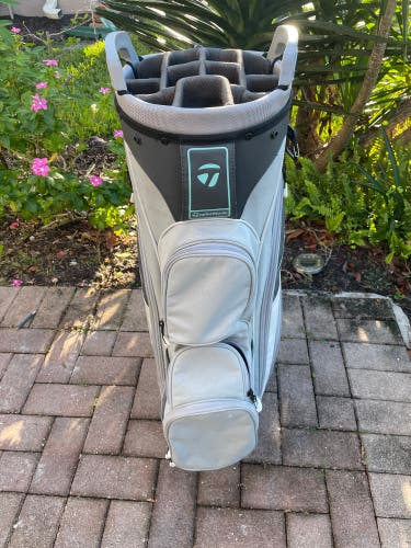 Taylormade Golf Cart Bag 14  Way