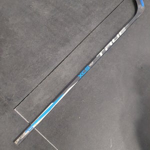 Used Intermediate True Right Handed XC5 ACF Hockey Stick MC