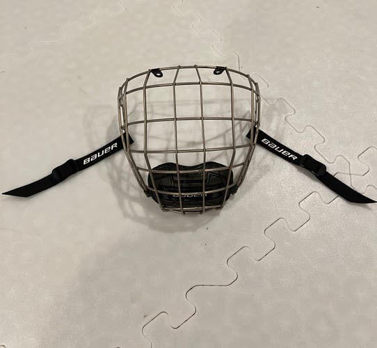 Small Bauer Full Cage Profile III Facemask