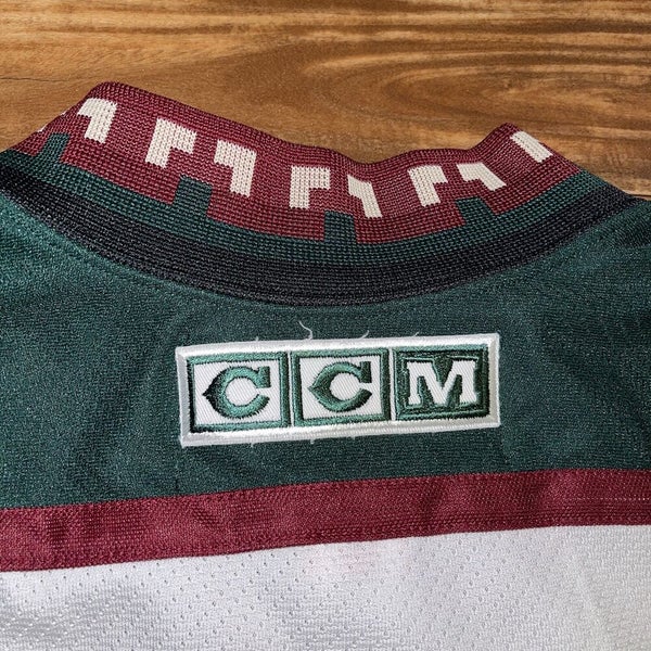Colorado Avalanche #10 RARE vintage CCM NHL Hockey jersey size M