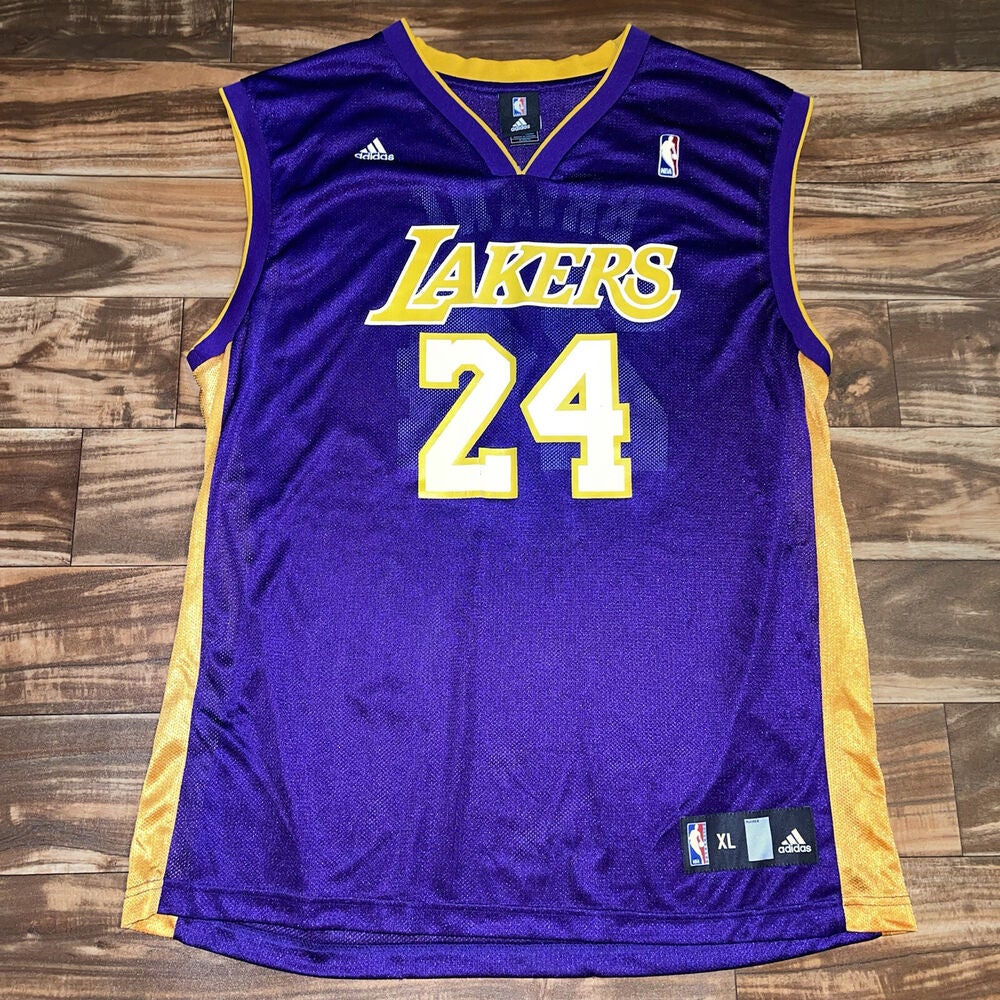 LA Lakers Kobe Bryant #24 Jersey Purple NBA Authentic Collection Adidas  Size 50