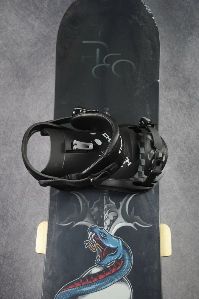 FLOW MERC SNOWBOARD SIZE 153 CM WITH NEW CHANRICH LARGE BINDINGS