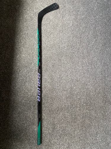 Bauer Nexus Sync Hockey Stick RH 77 Flex “Kane Pro”