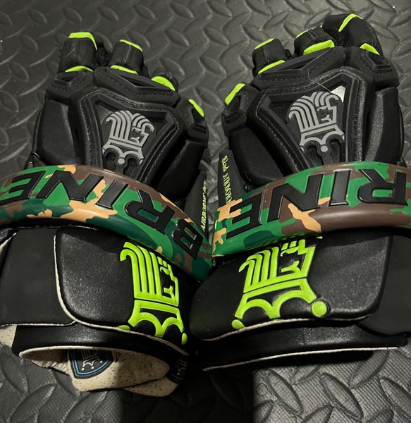 Brine King 5 RP3 gloves special edition Rob Pannell gloves. VERY RARE