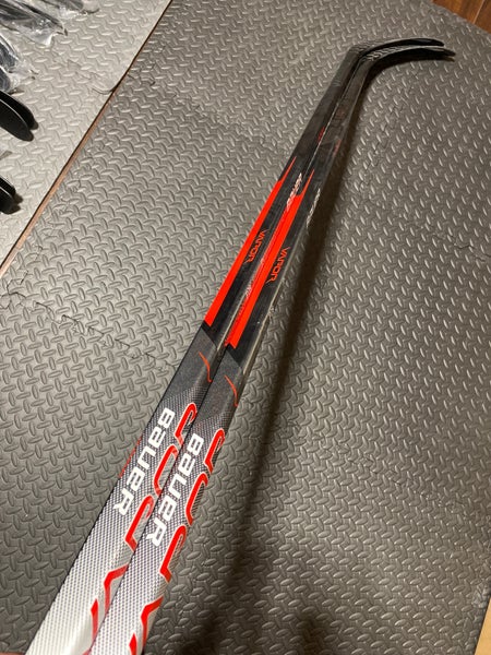 2 Pack New LH Bauer Vapor Hyperlite League P28 70 Flex | SidelineSwap 2 Pack New LH Bauer Vapor Hyperlite League P28 70 Flex | SidelineSwap