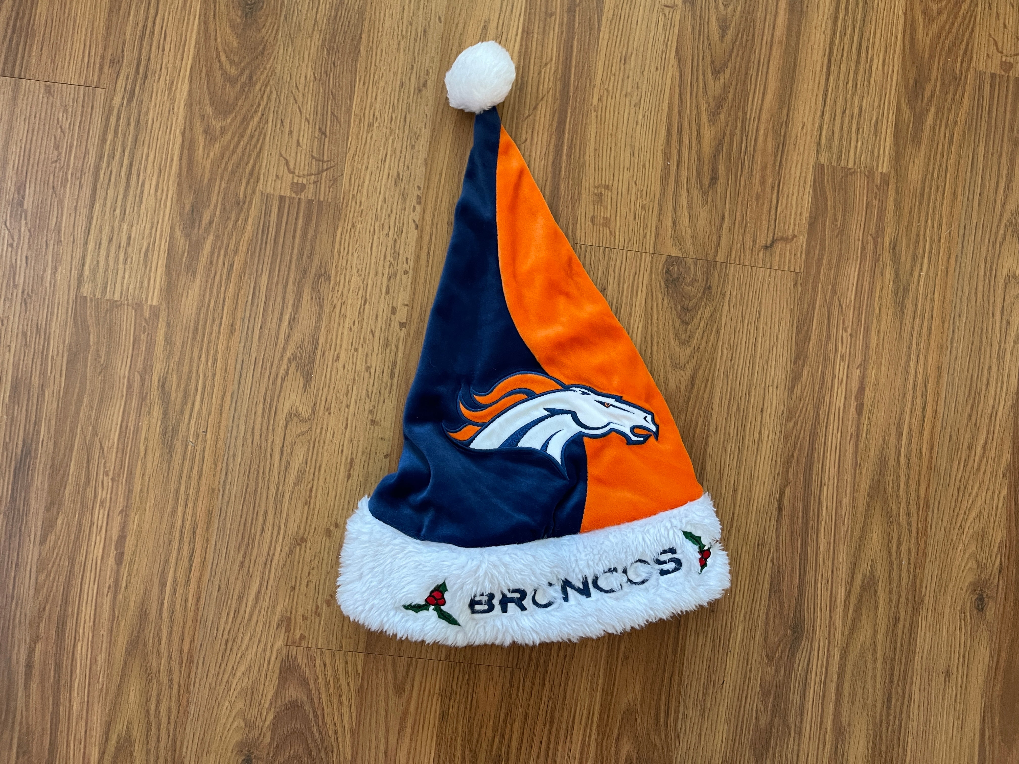 NFL, Accessories, Denver Broncos Santa Hat