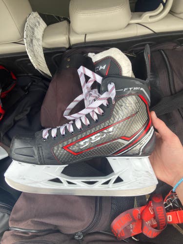 Used CCM Regular Width Size 9 JetSpeed FT350 Hockey Skates