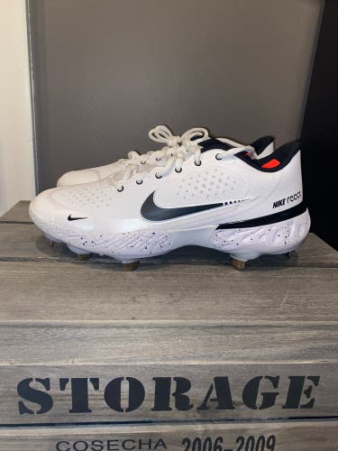 White Men's Metal Low Top Nike alpha huarache elite 3