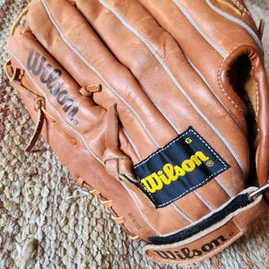 Wilson Right Hand Throw A2120 Kevin McReynolds Signature Model Baseball Glove 12" Diamond Ready