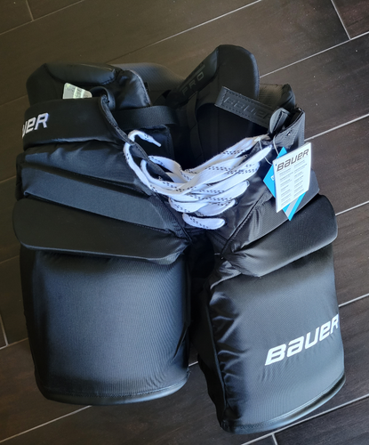 Brand New With Tags: Bauer Pro Hockey Goalie Pants - SR Small