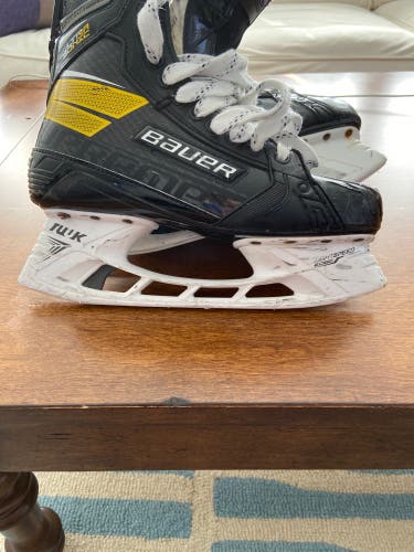 Bauer Wide Width Pro Stock Size 7.75 Supreme UltraSonic LS5 Carbon Steel Hockey Skates