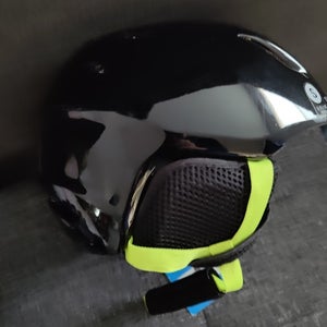New Unisex Small Youth Giro Helmet