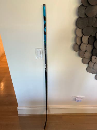Junior Left Hand P92 Nexus Geo Hockey Stick