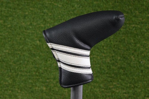 LEATHER LOOK BLACK WHITE BLADE PUTTER HEADCOVER