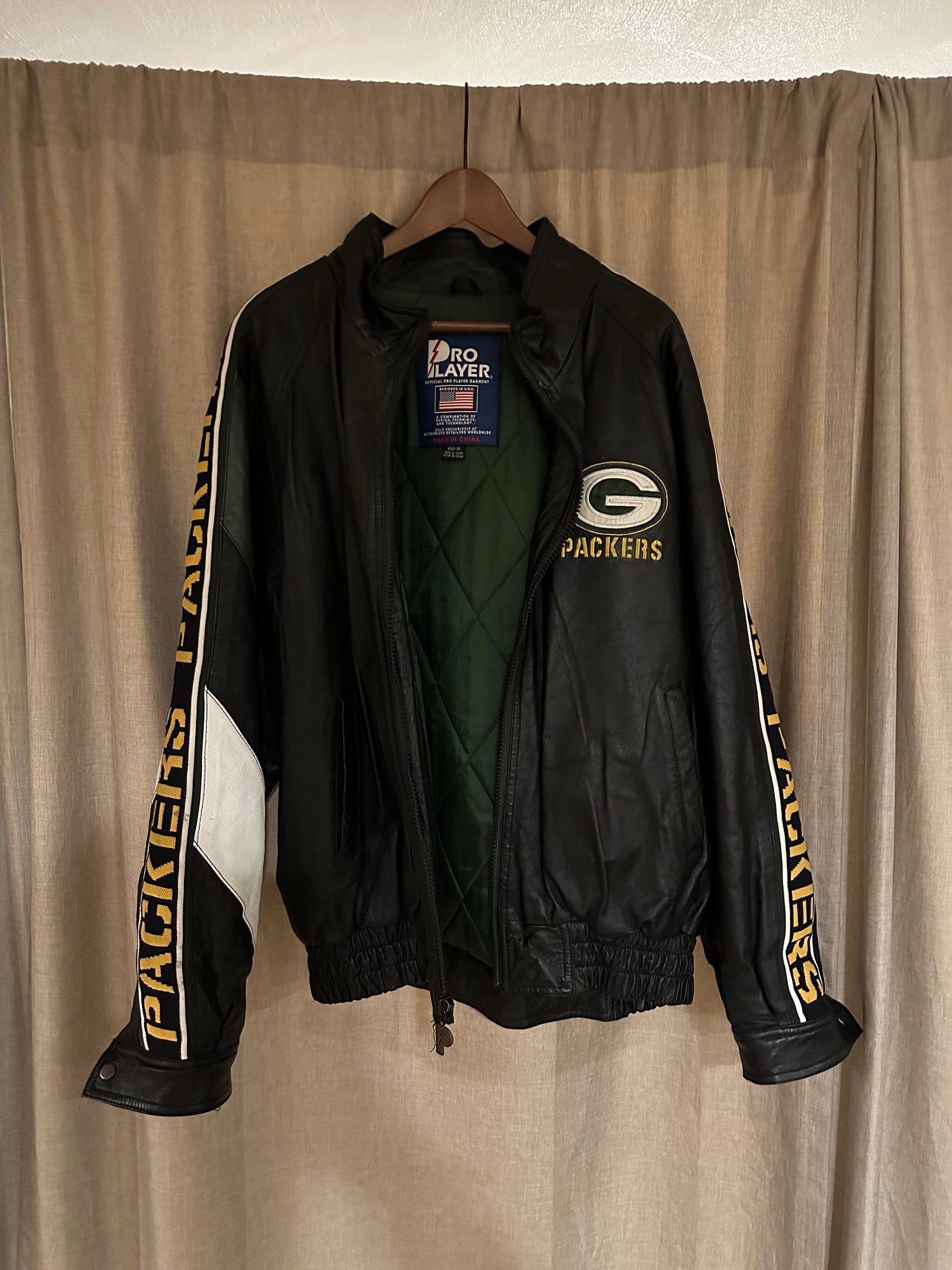 Greenbay Packers Pro player Vintage 90s Leather Jacket | SidelineSwap
