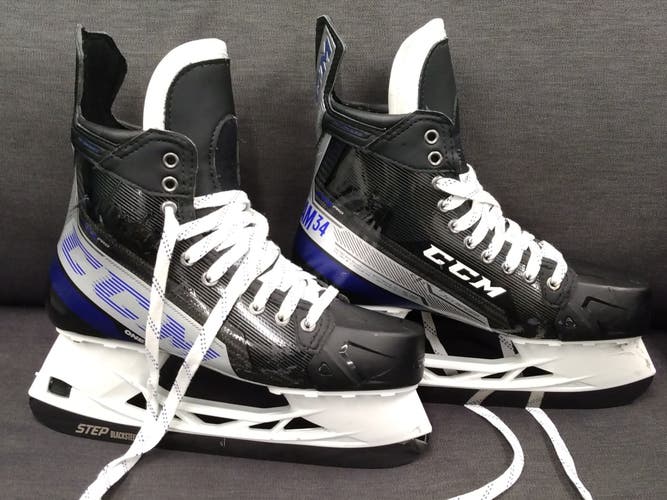 Toronto Maple Leafs Auston Matthews 2021-22 Game Used Hockey Skates