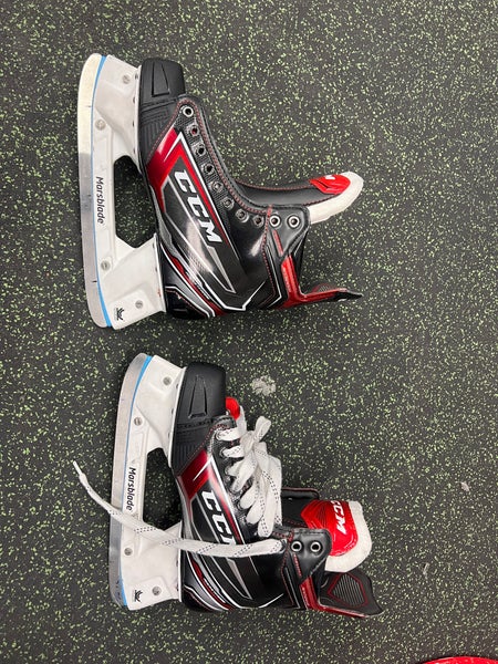 Used CCM Extra Wide Width Size 8 JetSpeed Control Hockey Skates