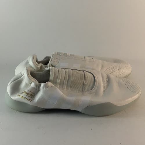 Adidas Taekwondo womens slip on shoes sneakers cloud white size 7.5 EG5145