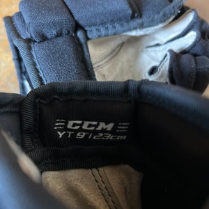 CCM 9" Gloves