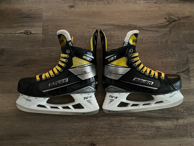 Senior Used Bauer Supreme S37 Hockey Skates Width Size 7EE (Extra Wide)