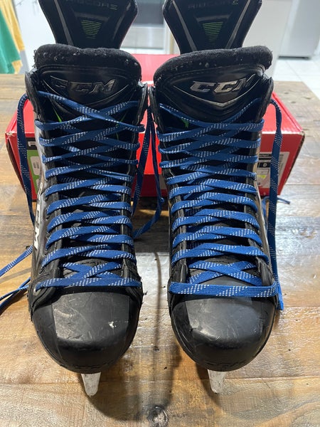 Used CCM Regular Width Size 9.0 Ribcor 80K Hockey Skates