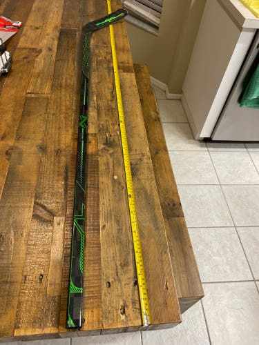 Senior Right Handed P88 ADV SLING Hockey Stick