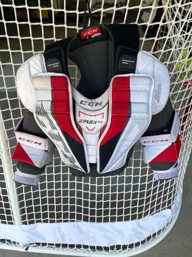 CCM Extreme Flex E5.5 Junior Goalie Chest & Arm Protector -Lrg-XL