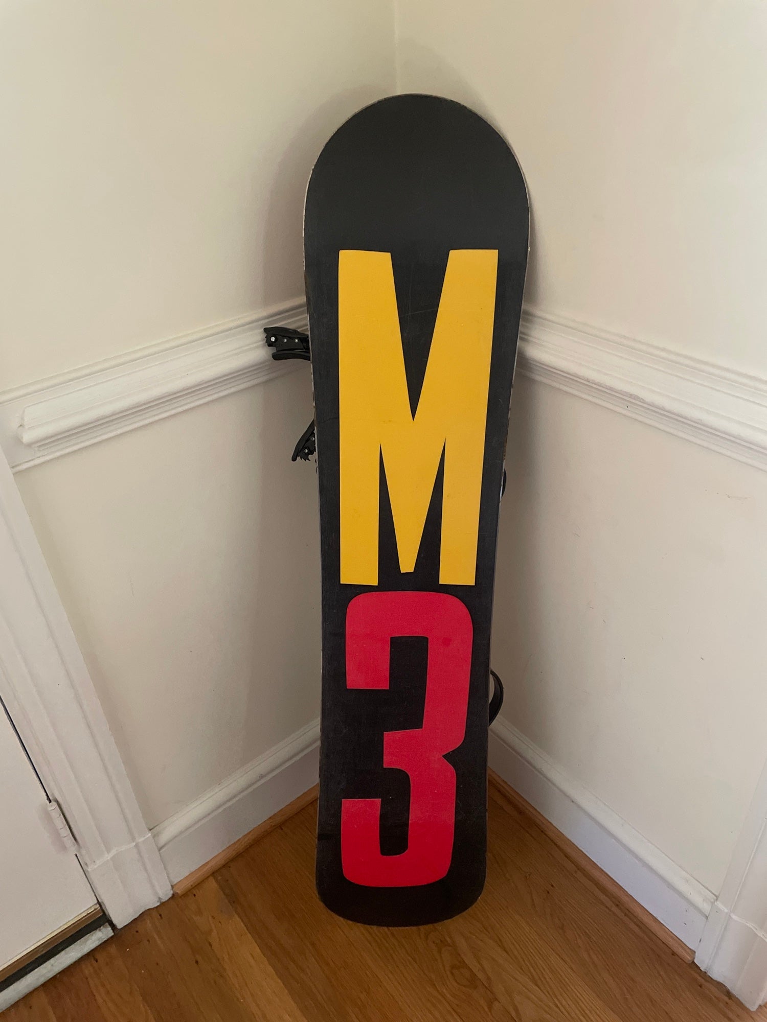 Millennium three stagger jr 120 snowboard | SidelineSwap