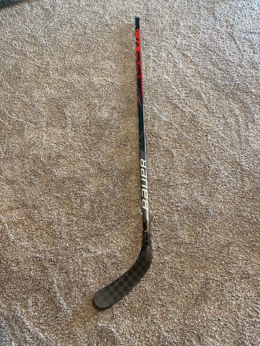 **NEW** Vapor FlyLite Grip Hockey Stick Senior Right Handed P92, Flex 95, Pro Stock