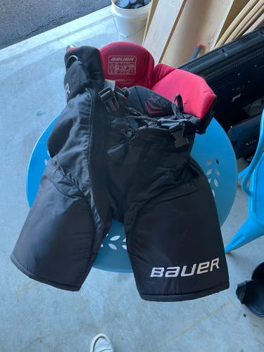 Senior Small Bauer Vapor Pro Hockey Pants