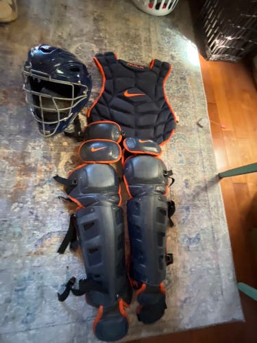 Nike Catchers gear (Alex Avila) 17in
