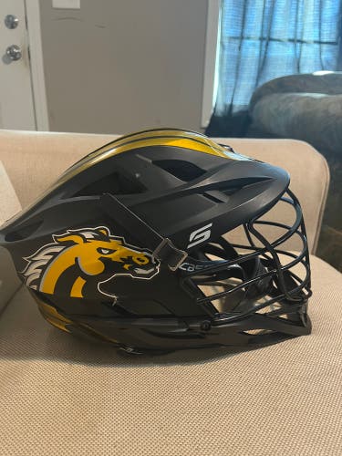 Player's Cascade S Helmet