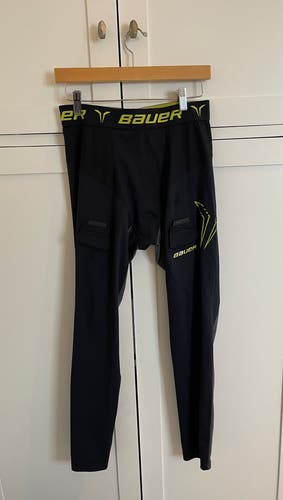 Bundled Black Used Large Bauer Compression