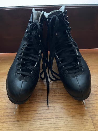 MENS BARELY USED Jackson GLACIER Size 12 Figure Skates