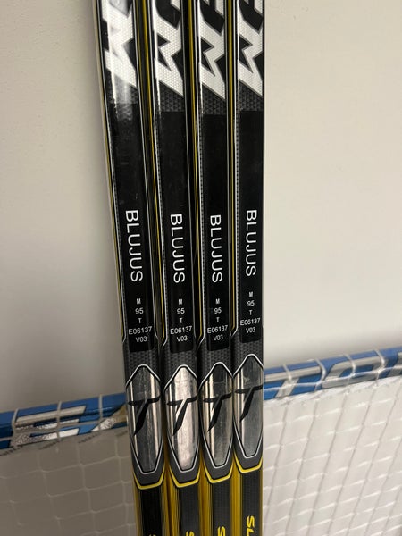 NEW - CCM Super Tacks Right Pro Stock Hockey Stick
