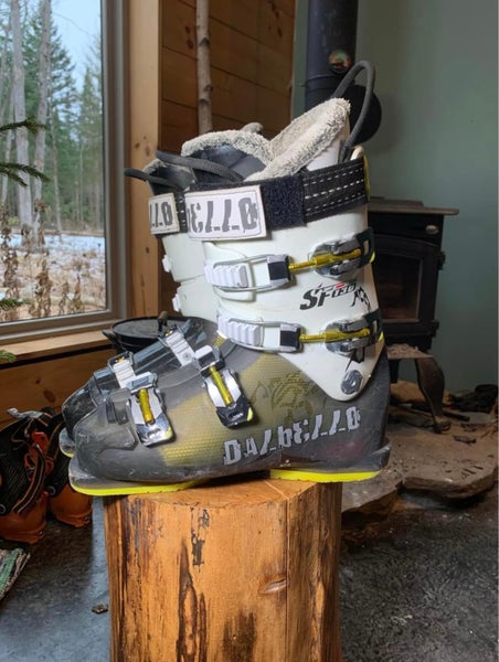 Dalbello SF 130 Scorpion Ski Boots