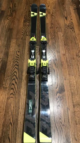 Like New Fischer GS Race Skis - 180 CM (23M) Skis & Z13 Race Bindings